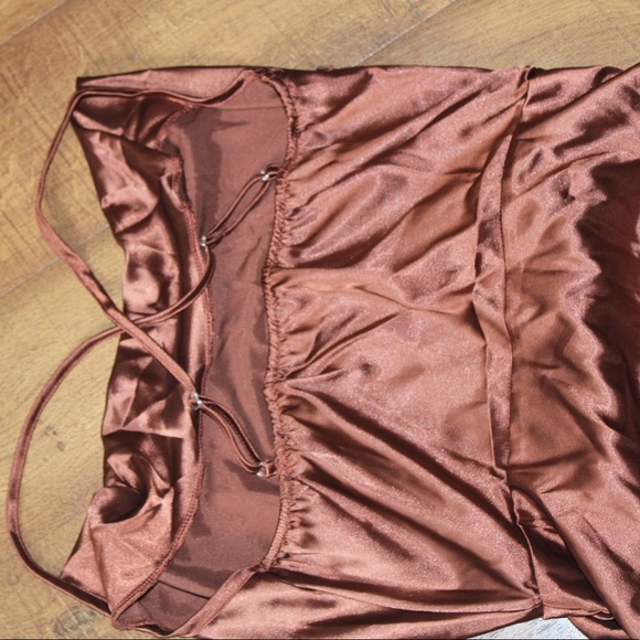 satin drawstring crisscross back dress - Picture 8 of 8